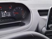 Gebraucht Peugeot Partner 131 PS (96 kW) 2019 Weiß Van / Kleinbus