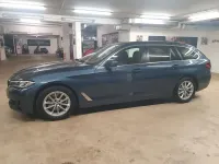 Second-hand BMW 520 190 CP (139 kW) 2023 Albastru Berlinǎ