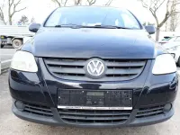 Gebraucht VW Fox 75 PS (55 kW) 2008 Schwarz Kleinwagen