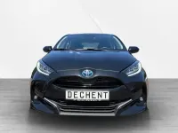 Gebraucht Toyota Yaris Club 92 PS (67 kW) 2020 Schwarz Limousine