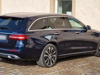Gebraucht Mercedes E300 194 PS (142 kW) 2021 Blau Kombi