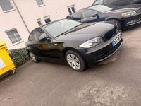 Gebraucht BMW 120 Cabriolet 170 PS (125 kW) 2010 Schwarz Cabrio