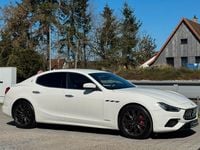 Gebraucht Maserati Ghibli 330 PS (242 kW) 2018 Weiß Limousine