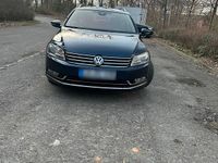 Gebraucht VW Passat 177 PS (130 kW) 2014 Blau Kombi