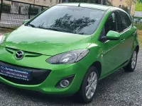 Gebraucht Mazda 2 75 PS (55 kW) 2013 Grün Kleinwagen