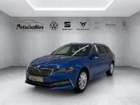 Gebraucht Skoda Superb Style 218 PS (160 kW) 2022 Blau Kombi