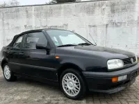 Gebraucht VW Golf 75 PS (55 kW) 2002 Schwarz Cabrio
