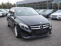 Gebraucht Mercedes B200 156 PS (114 kW) 2014 Schwarz metallic Kleinwagen