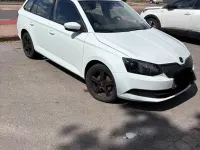 Gebraucht Skoda Fabia Ambition 90 PS (66 kW) 2015 Weiß Kombi