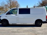 Gebraucht VW Transporter 150 PS (110 kW) 2019 Weiß Van