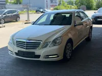 Gebraucht Mercedes E200 136 PS (100 kW) 2013 Gelb Limousine