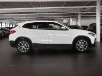 Gebraucht BMW X2 Advantage 150 PS (110 kW) 2024 Alpinweiss iii SUV