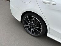 Gebraucht Mercedes C220 194 PS (142 kW) 2018 Weiß Kombi