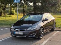 Gebraucht Opel Astra 169 PS (124 kW) 2013 Braun Limousine