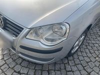 Gebraucht VW Polo 64 PS (47 kW) 2006 Silber Kleinwagen