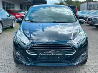 Gebraucht Ford Fiesta Titanium 125 PS (91 kW) 2016 Schwarz Kleinwagen