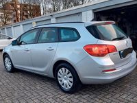 Gebraucht Opel Astra 110 PS (80 kW) 2015 Silber Kombi