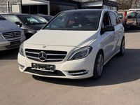 Gebraucht Mercedes B220 170 PS (125 kW) 2013 Weiß Van / Kleinbus