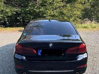 Gebraucht BMW 520 Luxury Line 190 PS (139 kW) 2017 Schwarz Kombi