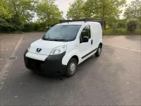 Gebraucht Peugeot Bipper 75 PS (55 kW) 2011 Weiß Van / Kleinbus