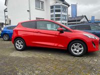 Gebraucht Ford Fiesta Cool & Connect 101 PS (74 kW) 2019 Racerot Kleinwagen