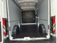 Gebraucht Ford Transit Trend 131 PS (96 kW) 2025 Weiß Van