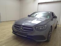Gebraucht Mercedes E220 Avantgarde 220 PS (161 kW) 2022 Grau Limousine