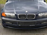 Gebraucht BMW 320 150 PS (110 kW) 2000 Blau Limousine