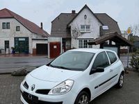 Gebraucht Renault Clio II 65 PS (47 kW) 2008 Weiß Kleinwagen