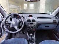 Gebraucht Peugeot 206 75 PS (55 kW) 1999 Limousine