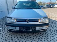 Second-hand VW Golf 90 CP (66 kW) 1994 Argintiu Cabrio
