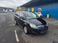 Gebraucht Opel Zafira Family 140 PS (102 kW) 2014 Schwarz Van / Kleinbus