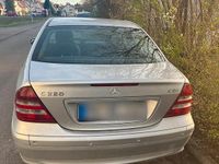 Gebraucht Mercedes C220 150 PS (110 kW) 2005 Grau Limousine