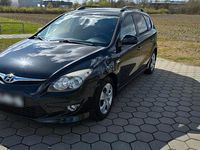 Gebraucht Hyundai i30 110 PS (80 kW) 2011 Schwarz Kombi