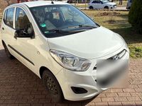 Gebraucht Hyundai i10 Classic 69 PS (50 kW) 2011 Weiß Kleinwagen