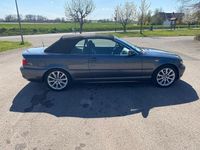 Gebraucht BMW 318 Cabriolet 150 PS (110 kW) 2006 Grau Cabrio