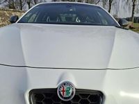 Gebraucht Alfa Romeo Giulietta 241 PS (177 kW) 2018 Weiß Kleinwagen