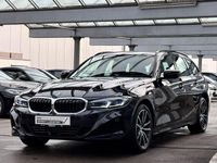 Gebraucht BMW 330e Comfort Edition 292 PS (214 kW) 2024 Schwarz (saphirschwarz) Kombi
