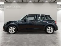 Gebraucht Mini Cooper 136 PS (100 kW) 2023 Schwarz Kleinwagen
