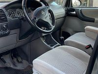 Gebraucht Opel Zafira Elegance 147 PS (108 kW) 2003 Grau Van / Kleinbus