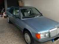 Gebraucht Mercedes 190 118 PS (86 kW) 1984 Blau Limousine