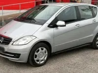 Gebraucht Mercedes A160 Avantgarde 95 PS (69 kW) 2010 Silber Limousine