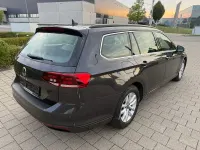 Gebraucht VW Passat Business 150 PS (110 kW) 2021 Grau Kombi