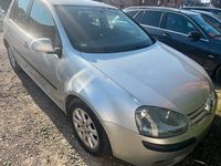 Gebraucht VW Golf V 150 PS (110 kW) 2004 Silber Kleinwagen