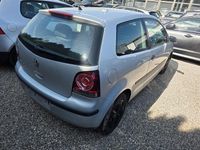 Gebraucht VW Polo 69 PS (50 kW) 2007 Silber Kleinwagen