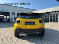 Neu Jeep Avenger Longitude 110 PS (80 kW) 2025 Sun yellow SUV