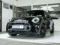 Occasion Mini Cooper SE Classic 135 kW (184 ch) 2023 Noir Citadine
