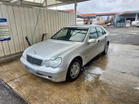 Gebraucht Mercedes C180 144 PS (105 kW) 2003 Grau Limousine