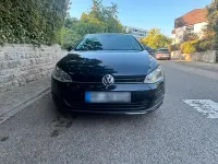 Gebraucht VW Golf VII 105 PS (77 kW) 2013 Schwarz Kleinwagen