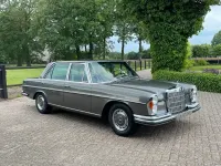 Gebraucht Mercedes 300 250 PS (183 kW) 1970 Grau Limousine